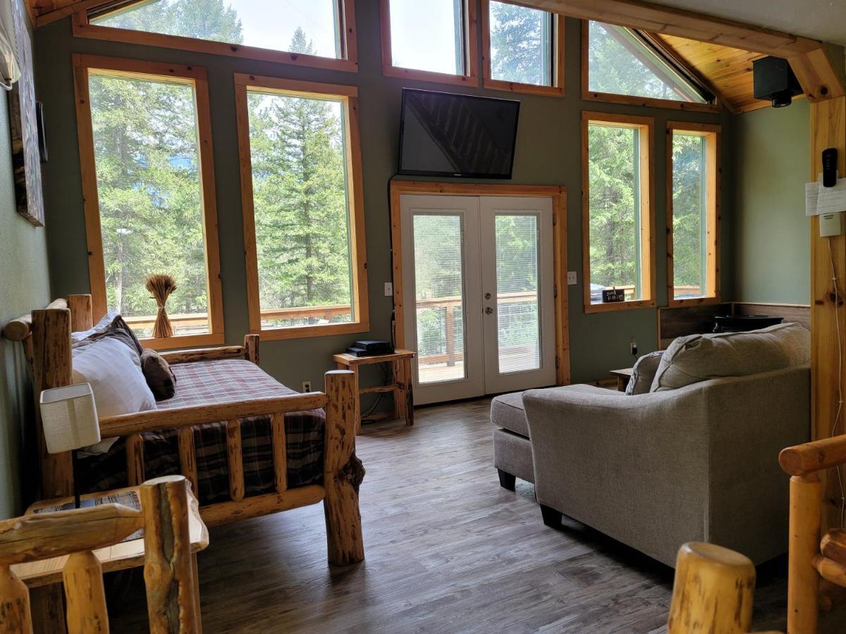 Riverfront Motel & Cabins Thompson Falls Экстерьер фото
