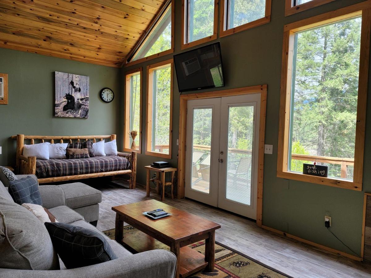 Riverfront Motel & Cabins Thompson Falls Экстерьер фото